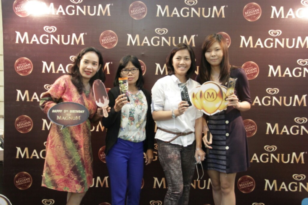 MAGNUM